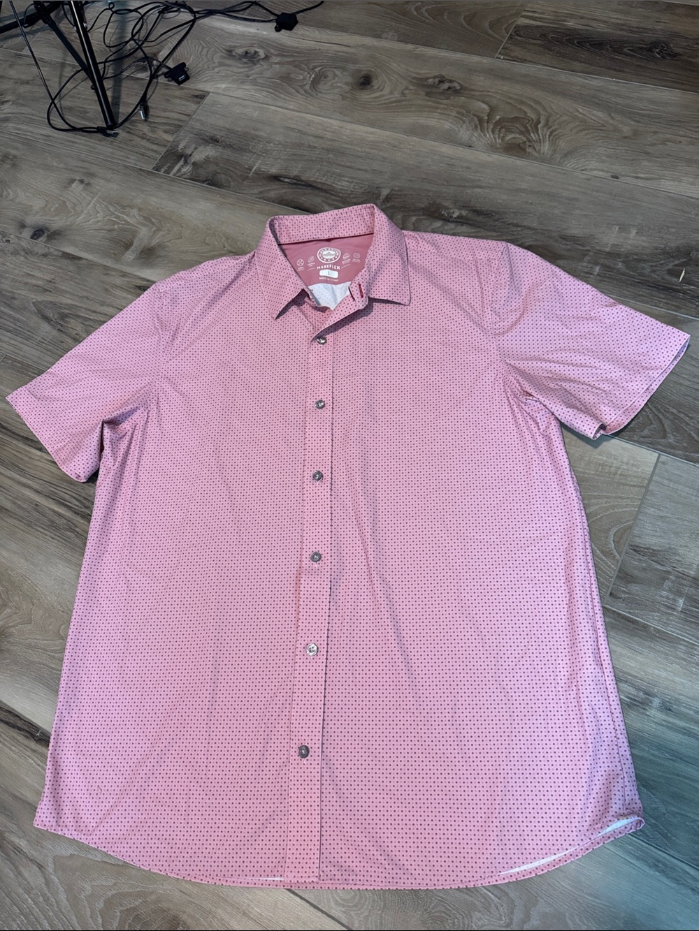 Short-Sleeve Pink Patterned Button-Down Shirt